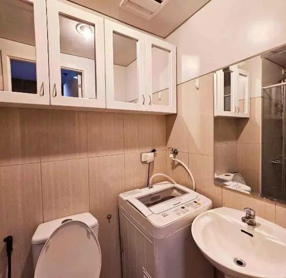 Shell Residences Front Of Sm Mall Of Asia 1150