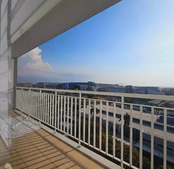 Shell Residences Front Of Sm Mall Of Asia 1150