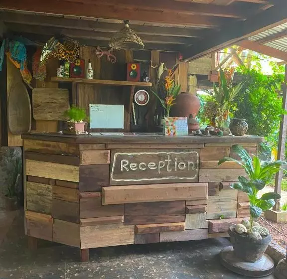 هاستل Cafe Sabang Guest House