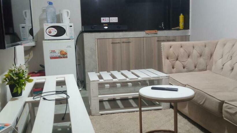 ベッドアンドブレックファースト Stemasky