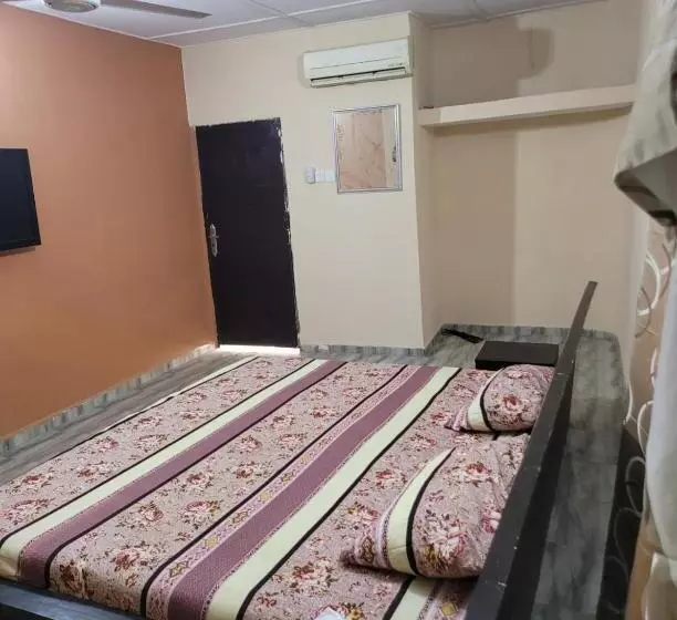 هتل Eko Akete Guest House