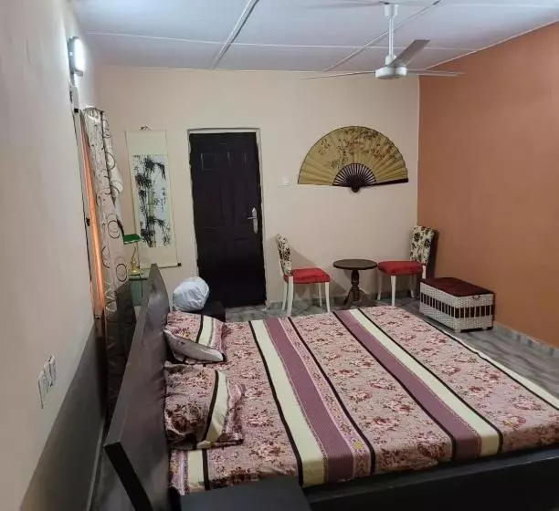 هتل Eko Akete Guest House