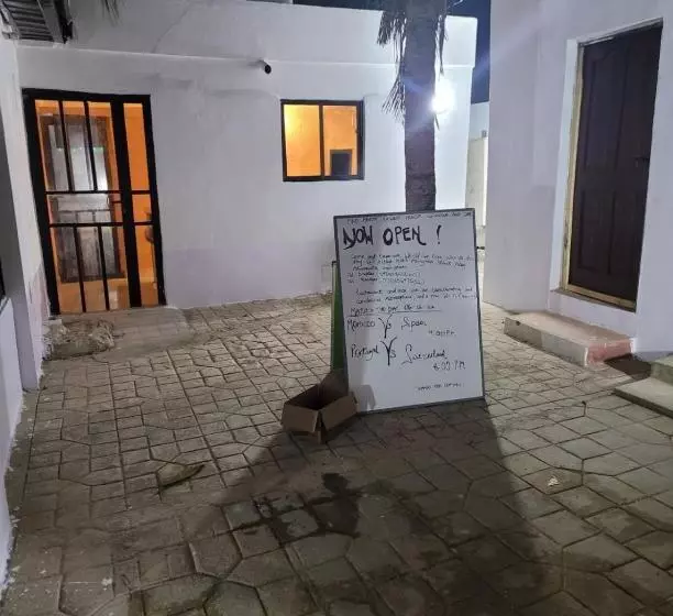 هتل Eko Akete Guest House