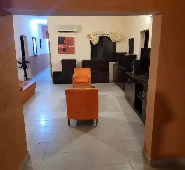 هتل Eko Akete Guest House