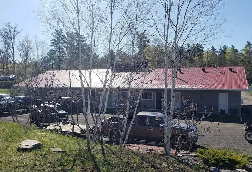 Motelli Calabogie Motor Inn