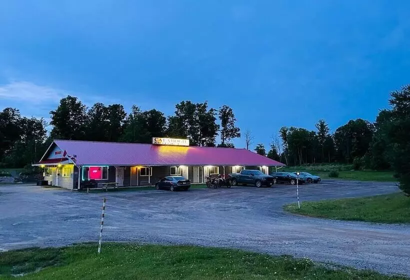 Motelli Calabogie Motor Inn