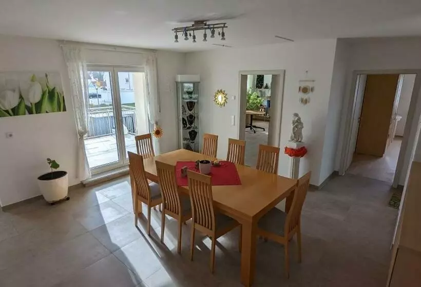 Majatalo Gästehaus Freystadt