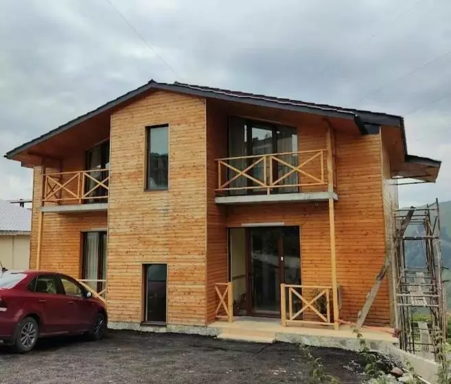 پانسیون Sunny Hill