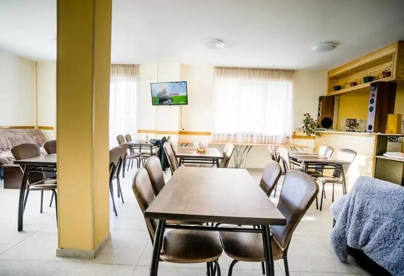 پانسیون Sunny Hill