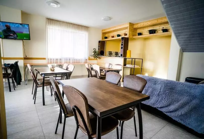 پانسیون Sunny Hill