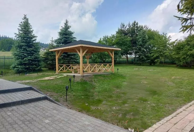 Majatalo Willa Pod Wyciągiem