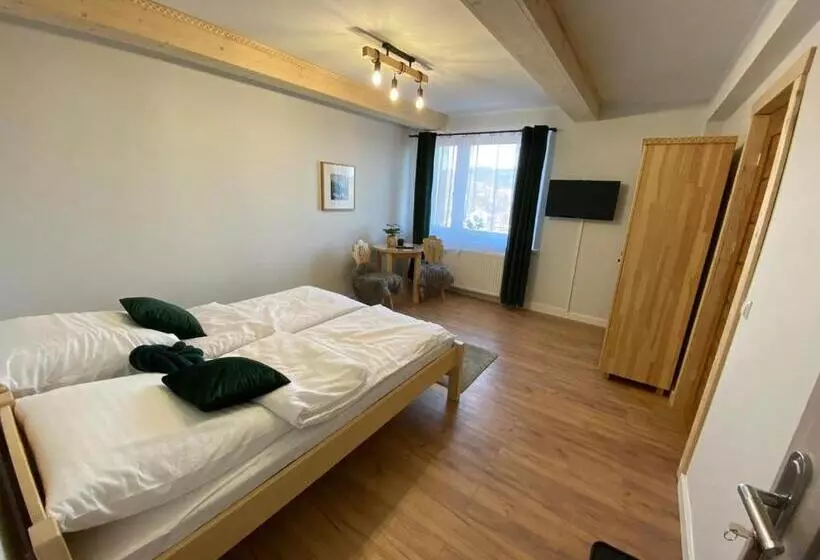 Majatalo Willa Pod Wyciągiem