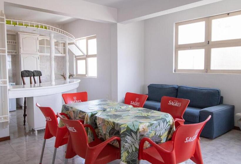 تختخواب و صبحانه Maya Apartments