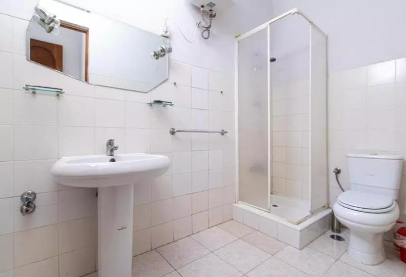 تختخواب و صبحانه Maya Apartments