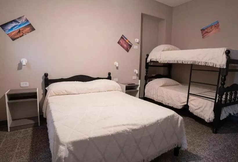 Hostel Marilian