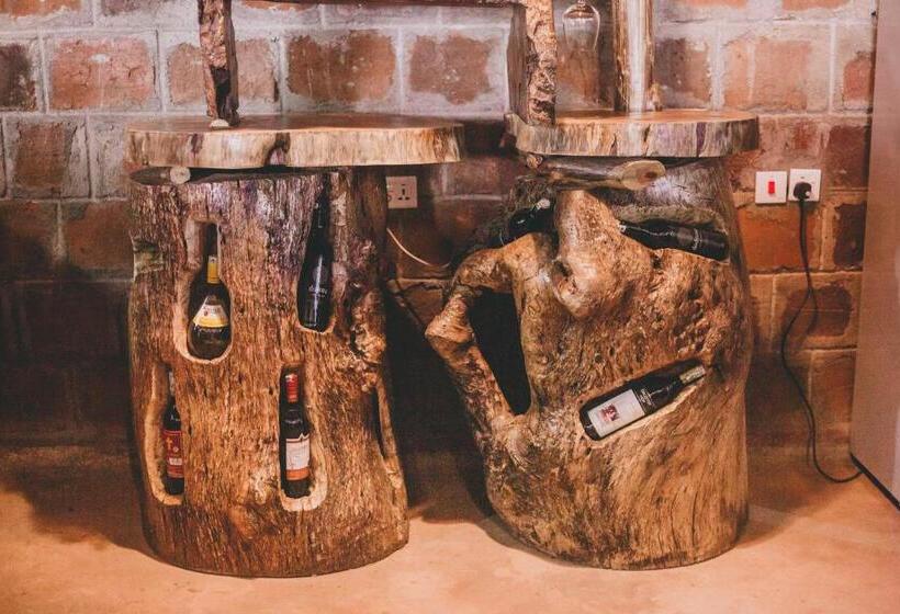 ホテル Kilimanjaro Scenic Lodge