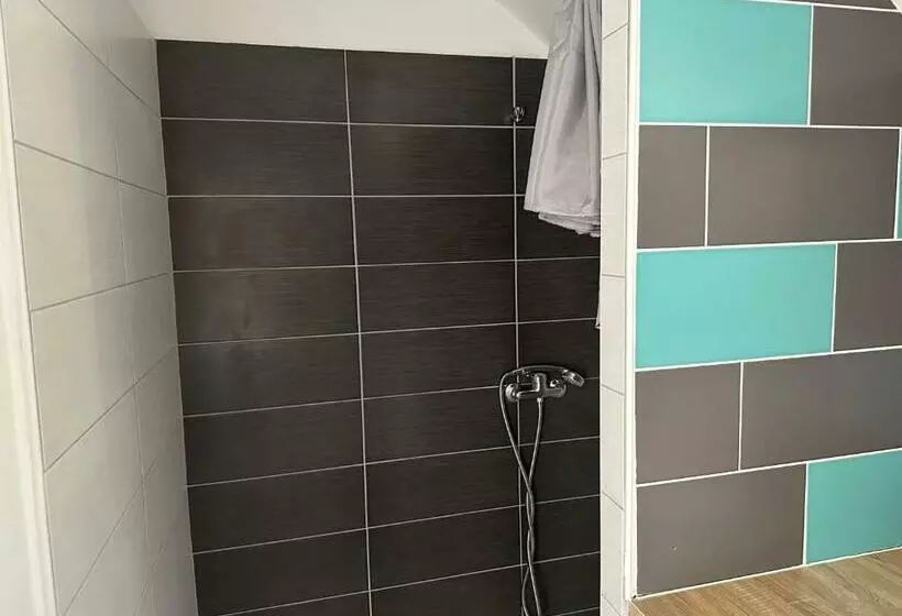 Hotelli Les Chambres Du Bistro Du Canal