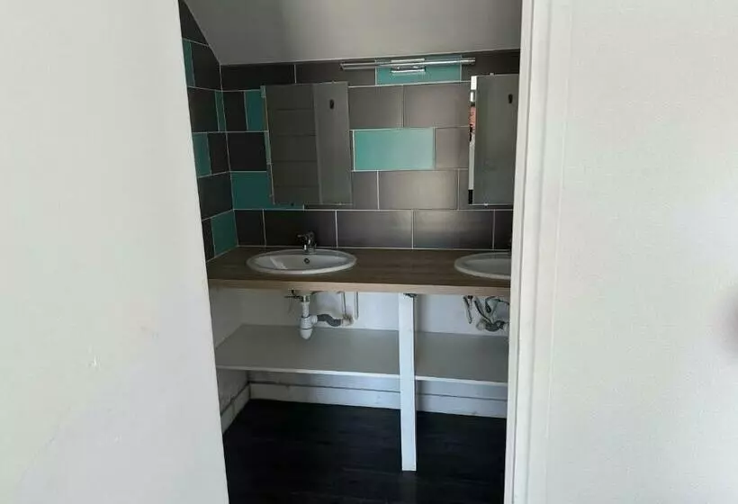 Hotelli Les Chambres Du Bistro Du Canal