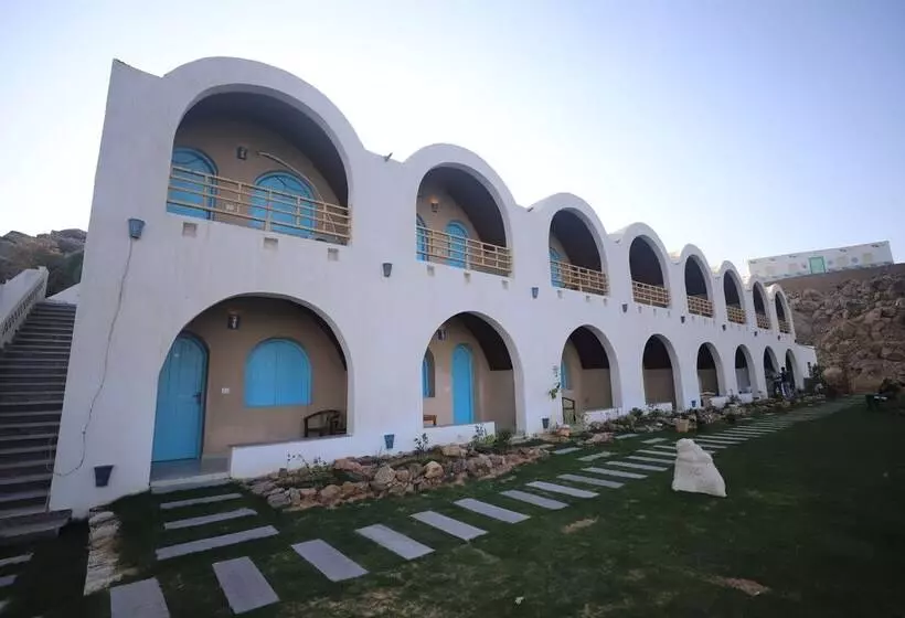 هتل Noprea Boutique