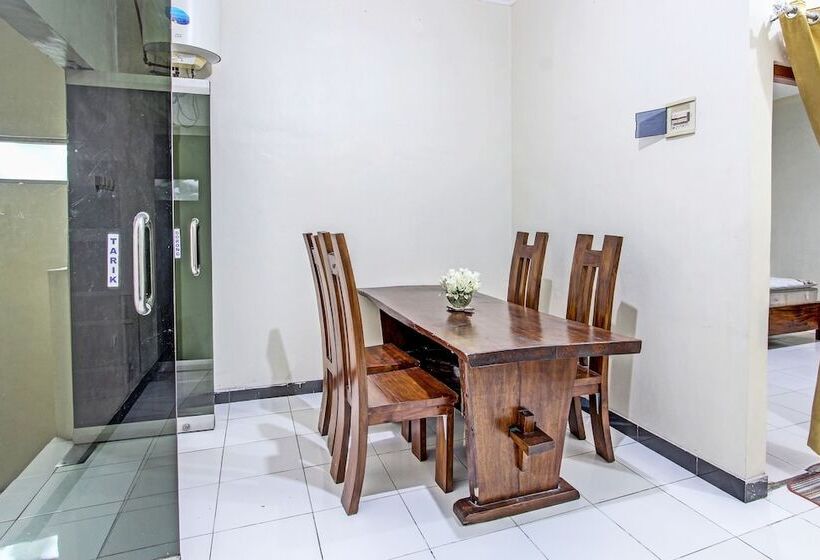 هتل Oyo 91920 Pondok Ku Inn Syariah