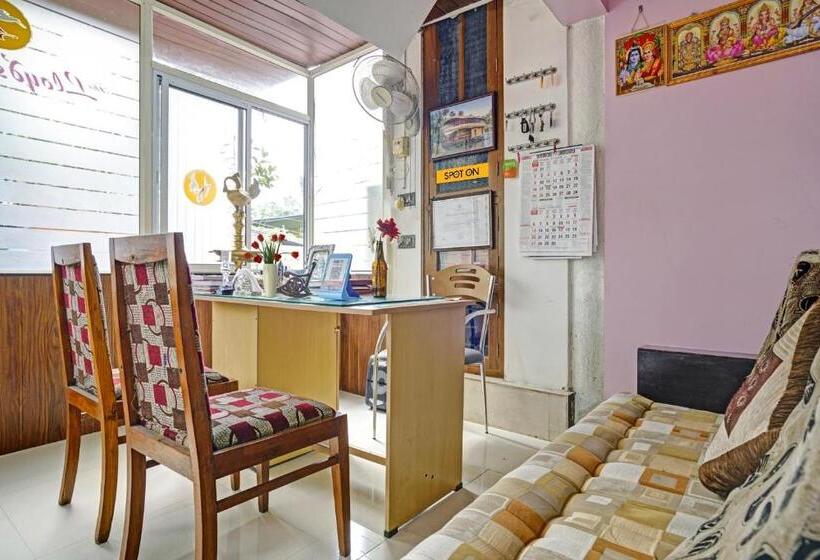 Hotel Spot On Vinodam Residency