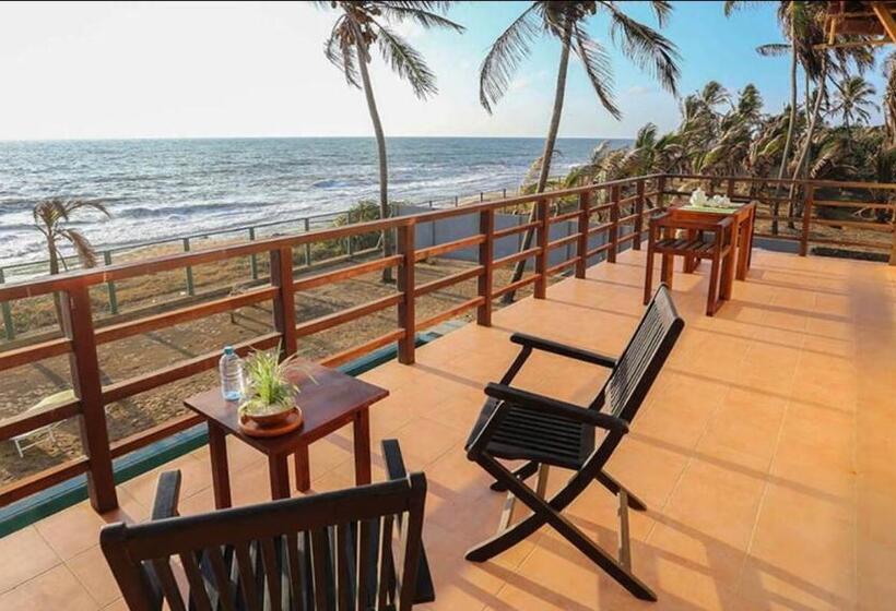 فندق Reef Bungalow