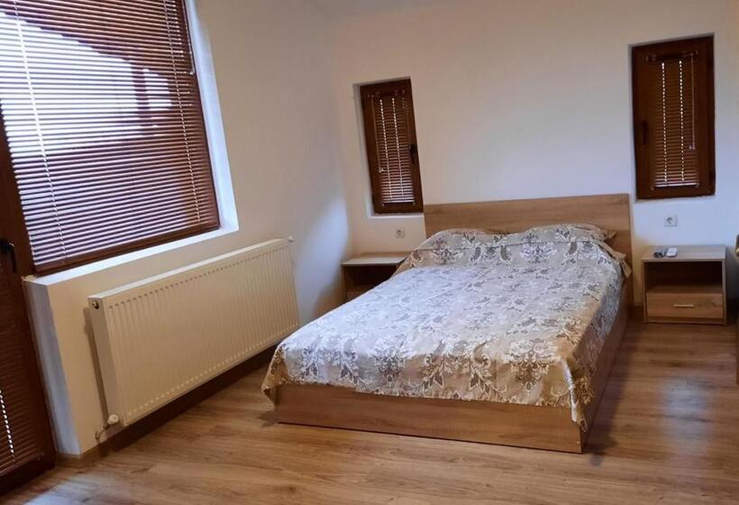 Majatalo къща за гости костови