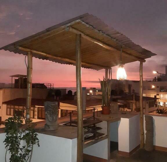 פנסיון Casa Blanca Beach House   Punta Hermosa   Perú