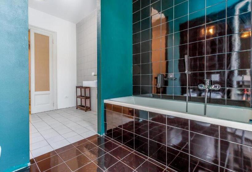 پانسیون Feel   Porta Nuova Rooms