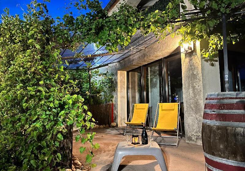 Пансион Imagine Roussillon