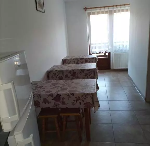 Majatalo Wynajempokoi Stołówkagerlachscłętowskiwłłętowskam łętowskal łętowska Hyłab