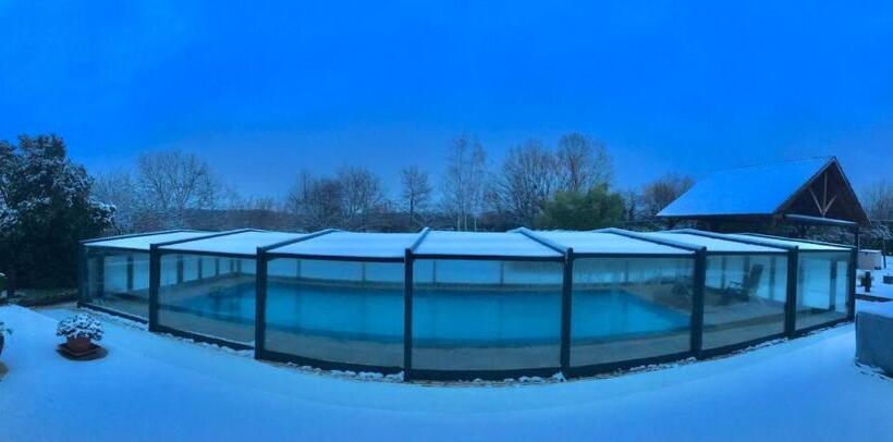 فندق Domaine De Dadelsen   Beautiful Country Estate