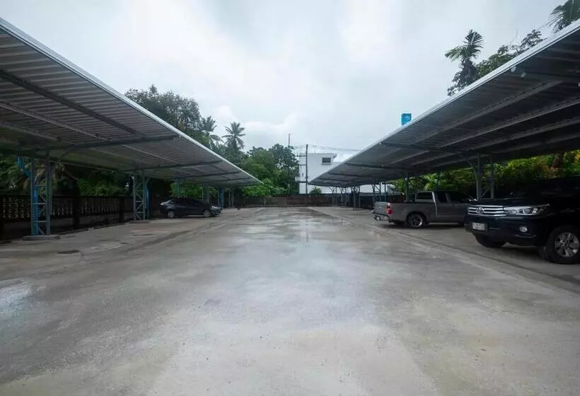 Hotelli Moonlight Cafe And