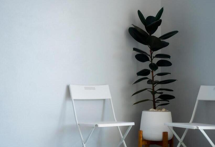 Szálloda Moonlight Cafe And