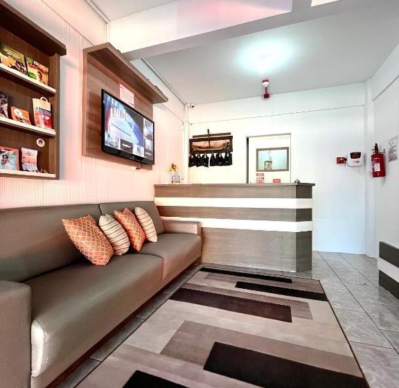 هتل Parada Do Parque