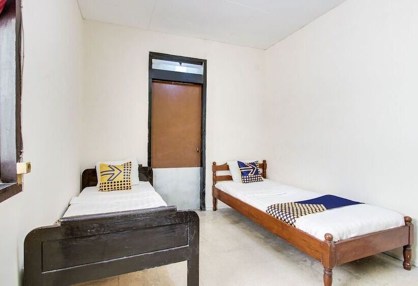 Spot On 91908 Hotel Wigati