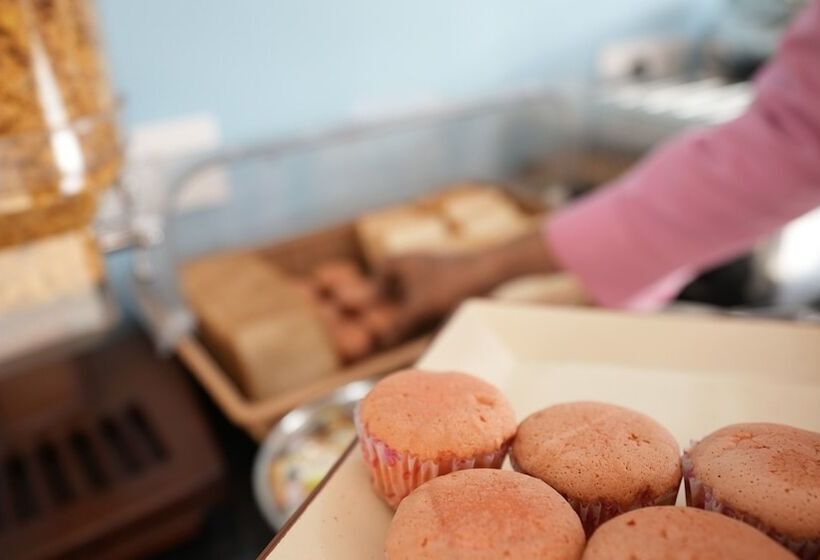 호텔 The Verda De Miranda Resort Morjim North Goa