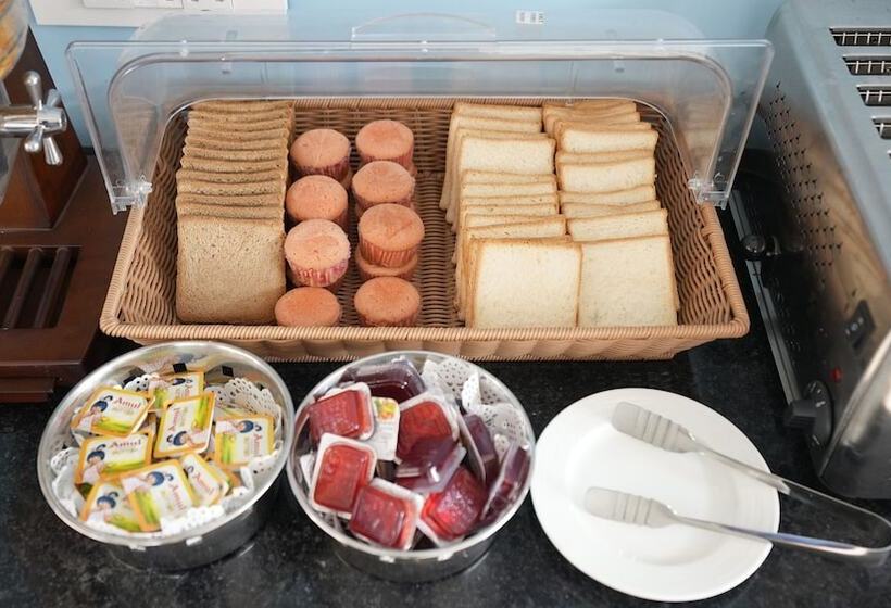 호텔 The Verda De Miranda Resort Morjim North Goa