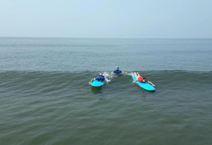 Hotelli Woodpegger By The Beach, Mandrem