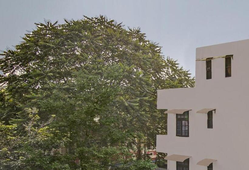 فندق Treebo Trend Amexx Golf Course Road