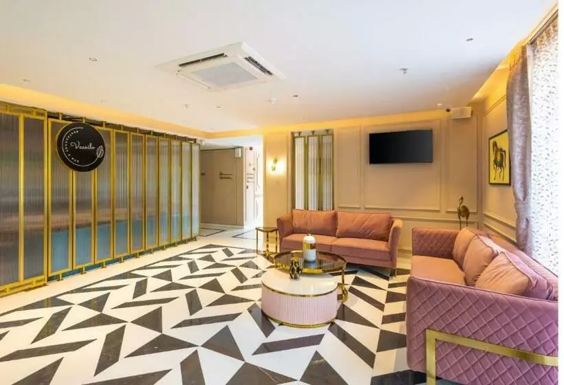 ホテル Renest Calangute Goa