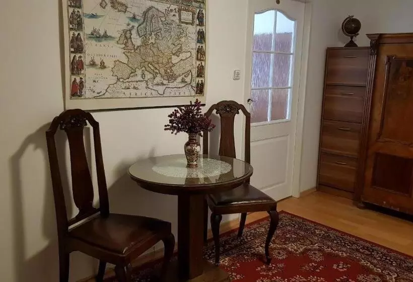 ペンション Modrá Růže Třeboň