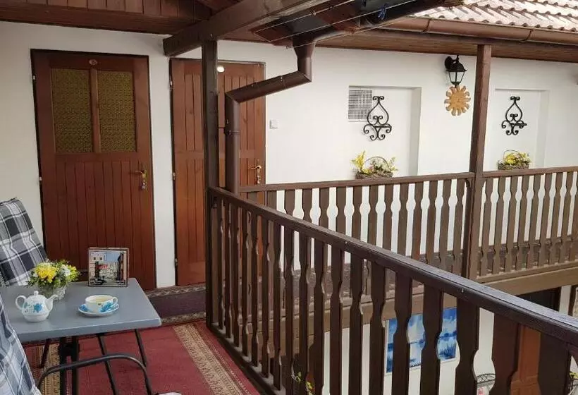 ペンション Modrá Růže Třeboň