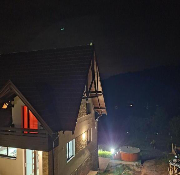 Pensiunea Podul Simonului