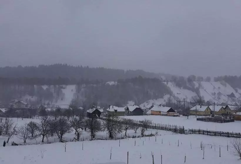 Pensiunea Podul Simonului