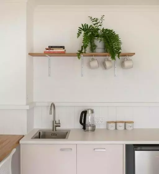 Abode Mooloolaba, Backpackers & Motel Rooms