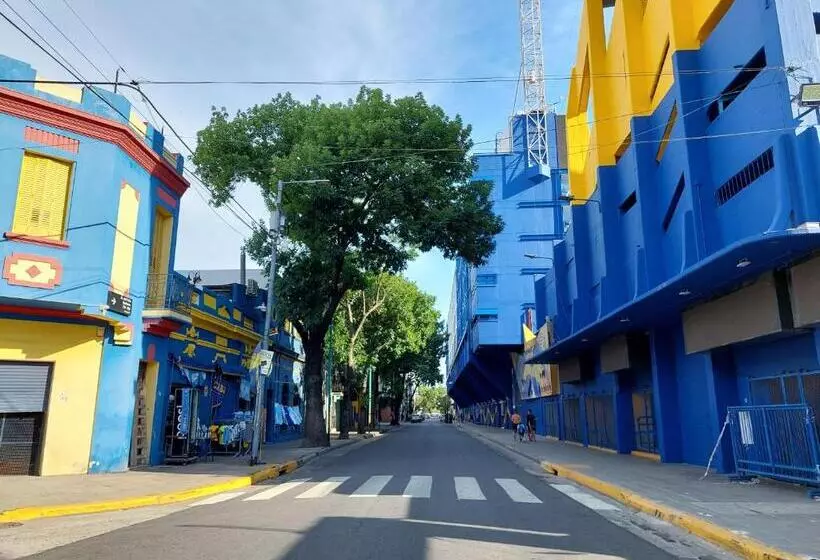 تختخواب و صبحانه Aristobulo