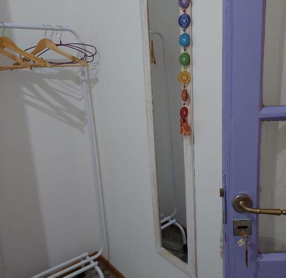 تختخواب و صبحانه Aristobulo