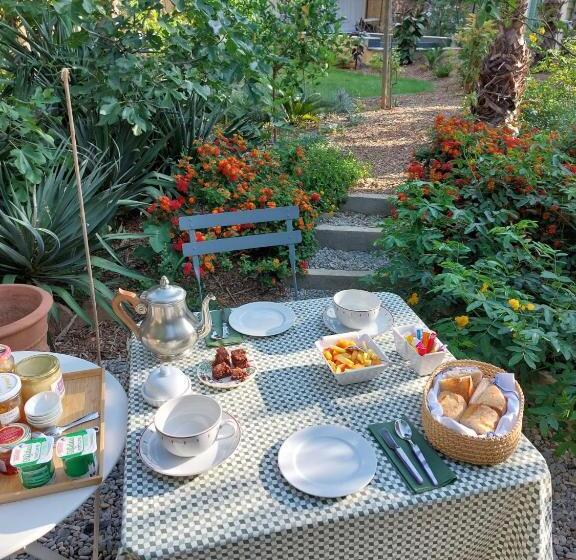 مبيت وإفطار La Villa Des Amandiers