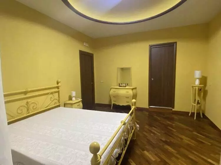 تختخواب و صبحانه Raroom Colors
